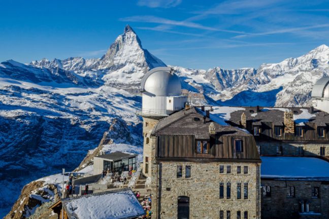 Kulmhotel mit Blick auf das Matterhorn